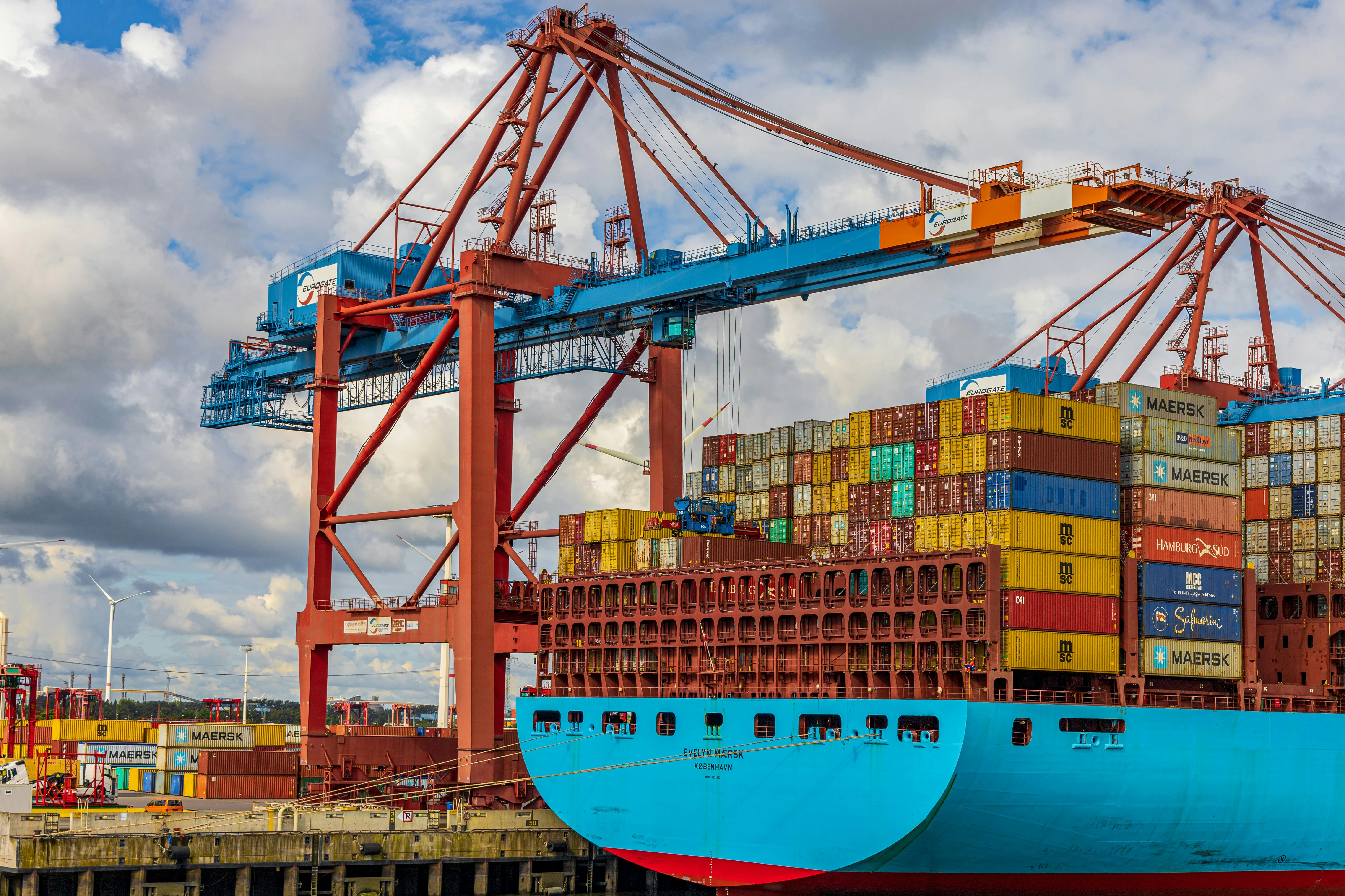 Intelligent Terminal Scheduling: Beyond Traditional TOS and FMS